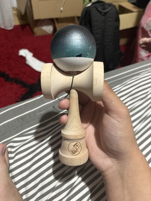 Kendama cereal x higgs aproape noua