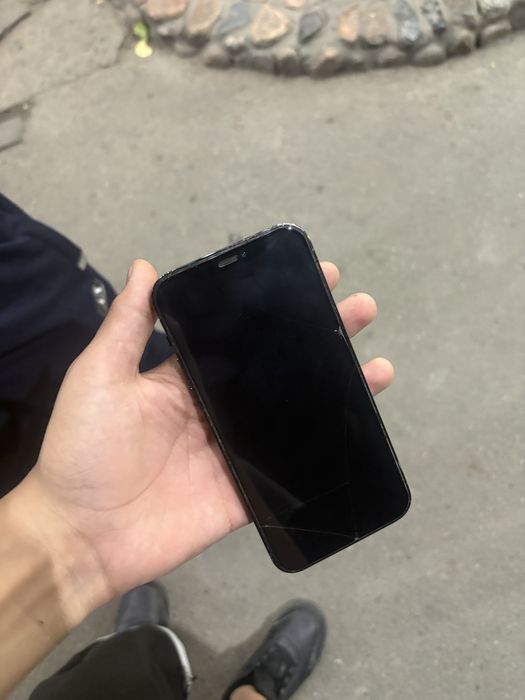 Iphone 12 pro идельное состояние