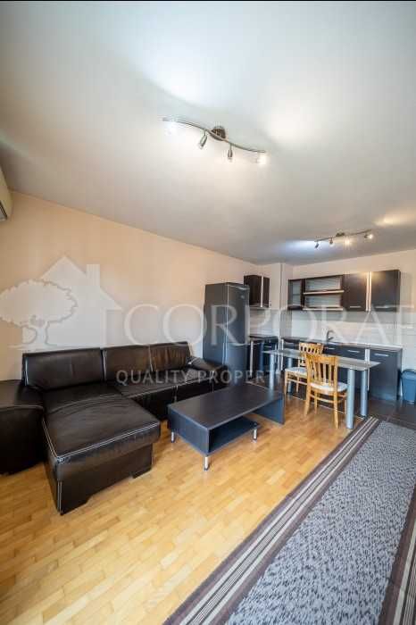 Продава се Двустаен апартамент в София, Гоце Делчев - 70 кв.м за 4380 €/кв.м - Снимка #3