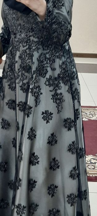 Vicherniy ko'ylak  o'tirishlaga to'yga kiysa bo ladi