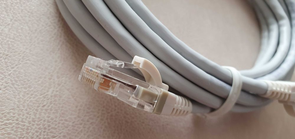 Cablu pentru internet cu mufe - lungime 5 m