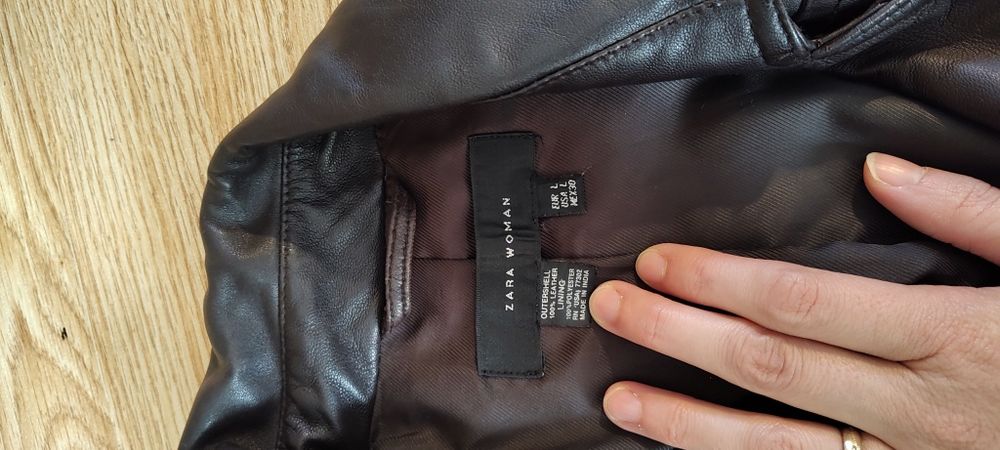 Geaca din piele marca Zara, L