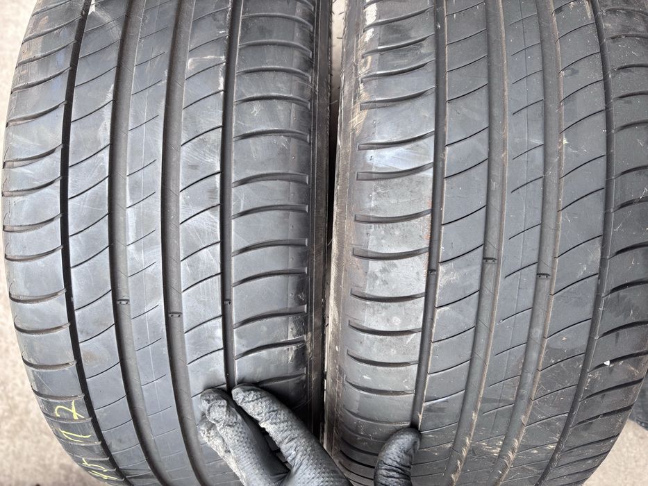 215/45/17 Michelin 2 бр Bridgeston 2 бр