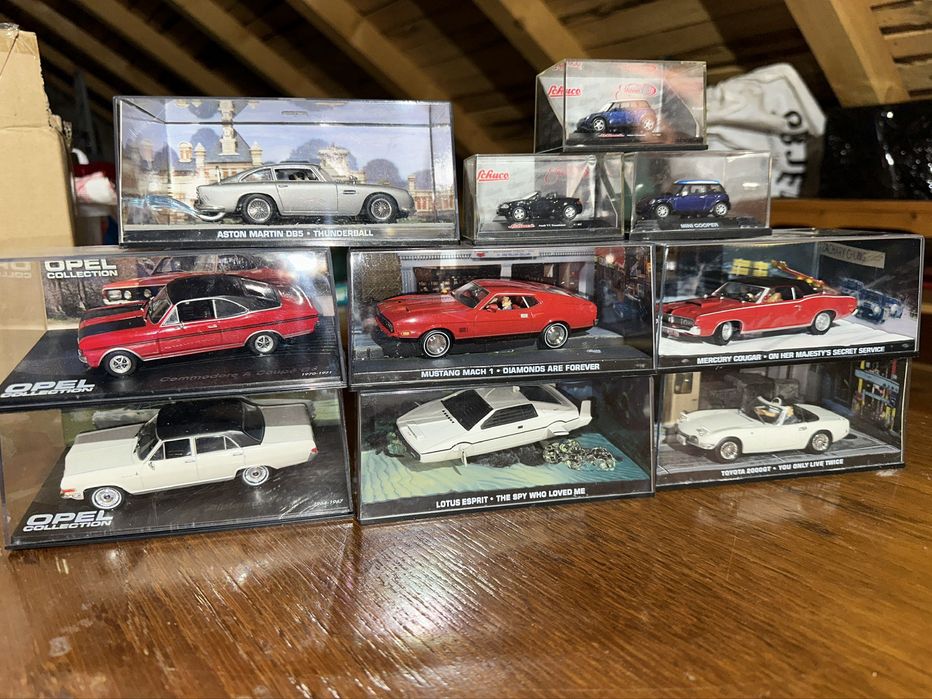 Ferrari, Porsche, Mercedes, Lamborghini