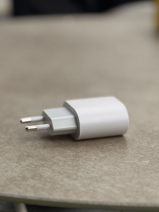 Incarcator Fast-charge 20W