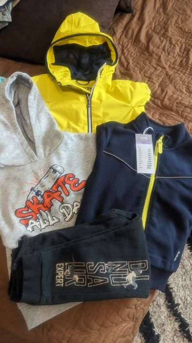 Детски дрехи рр 104(3/4г) като нови