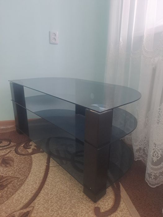 Продам подставку под телевизор