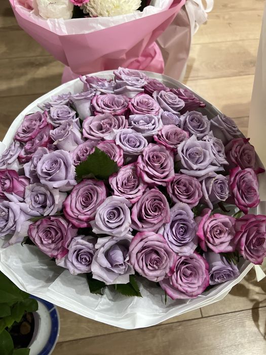 Продается свежий букет из 51 роз. Город:Актау