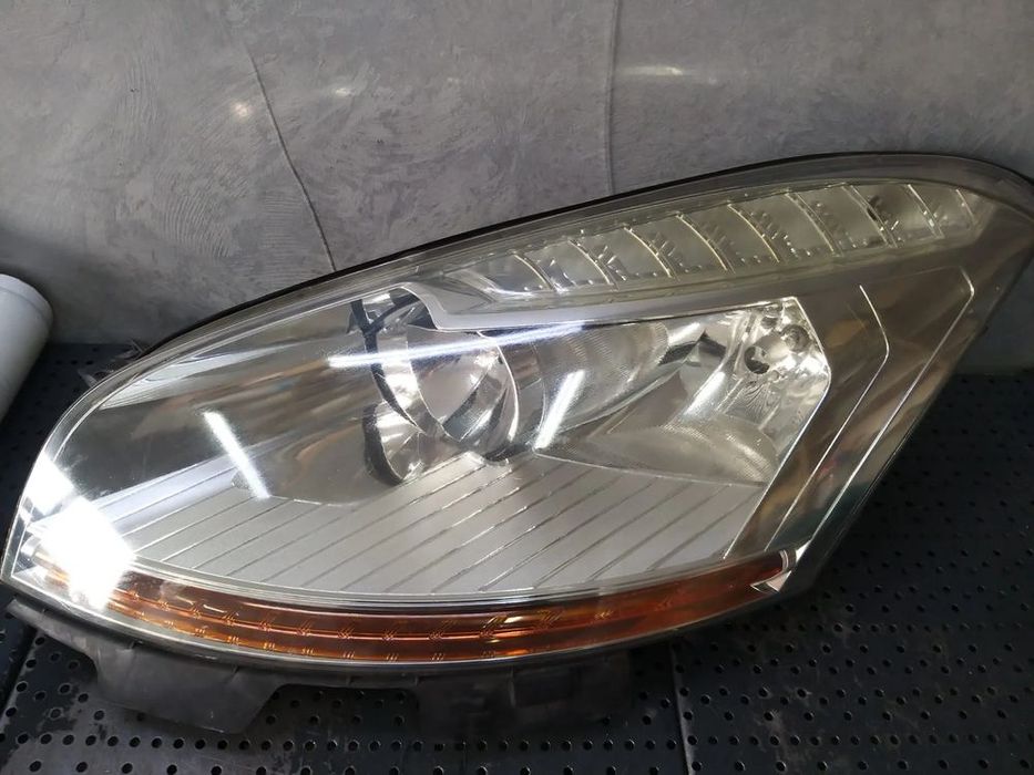 Far stanga citroen c4 picasso 1 16298100