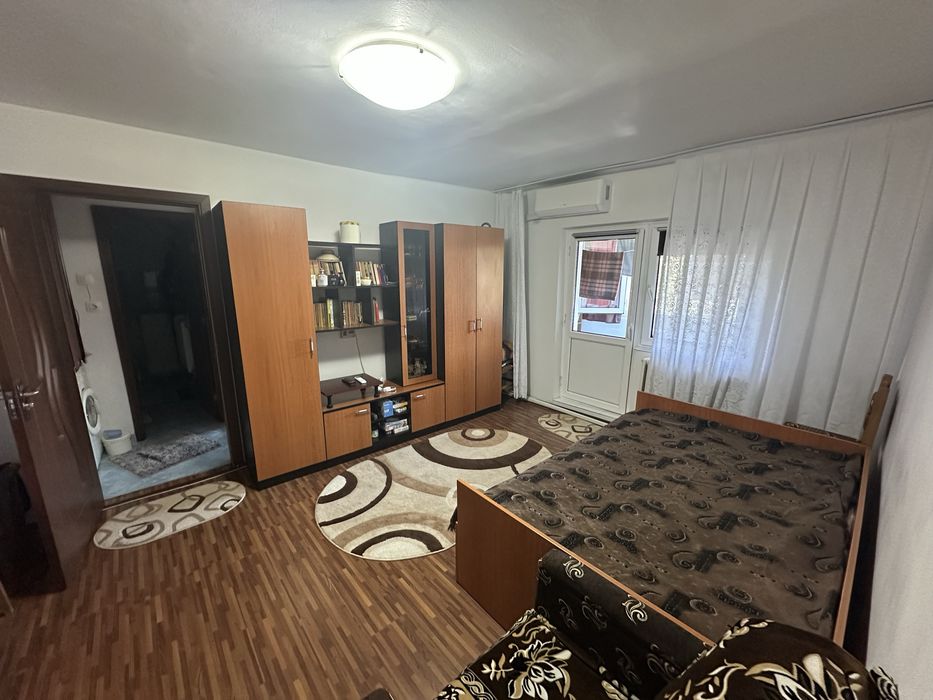 Apartament 2 camere, 43 mp, zona Piata Mare