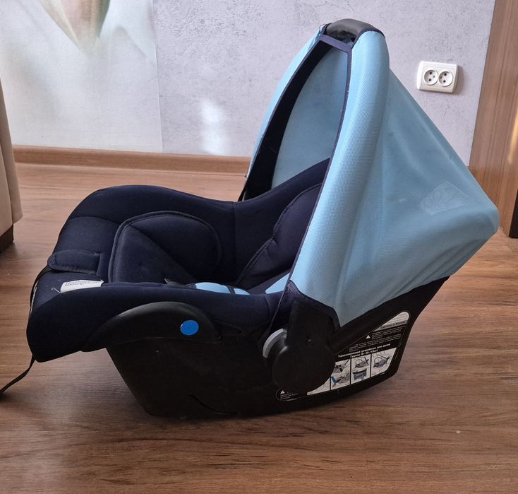 Автокресло 0+ babyton