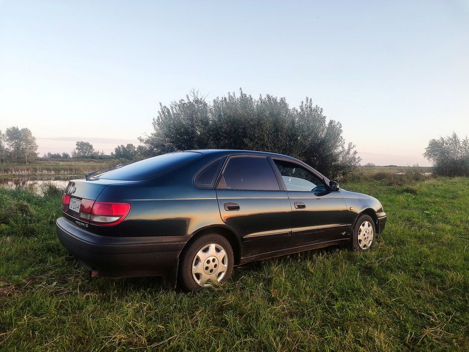 Toyota Carina E 1.6