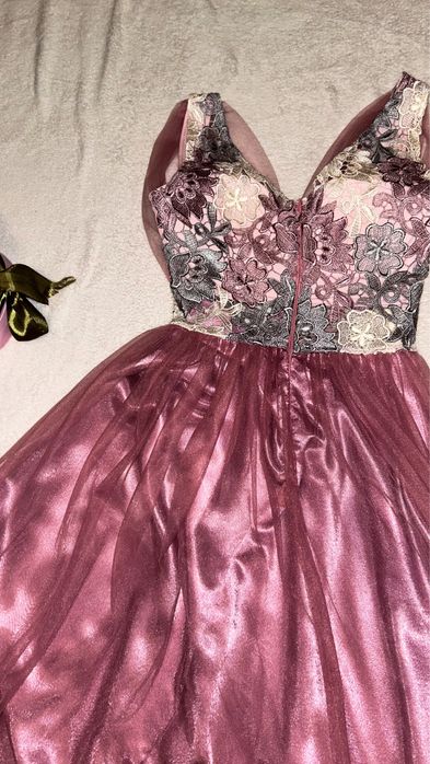 Rochie ocazie roz