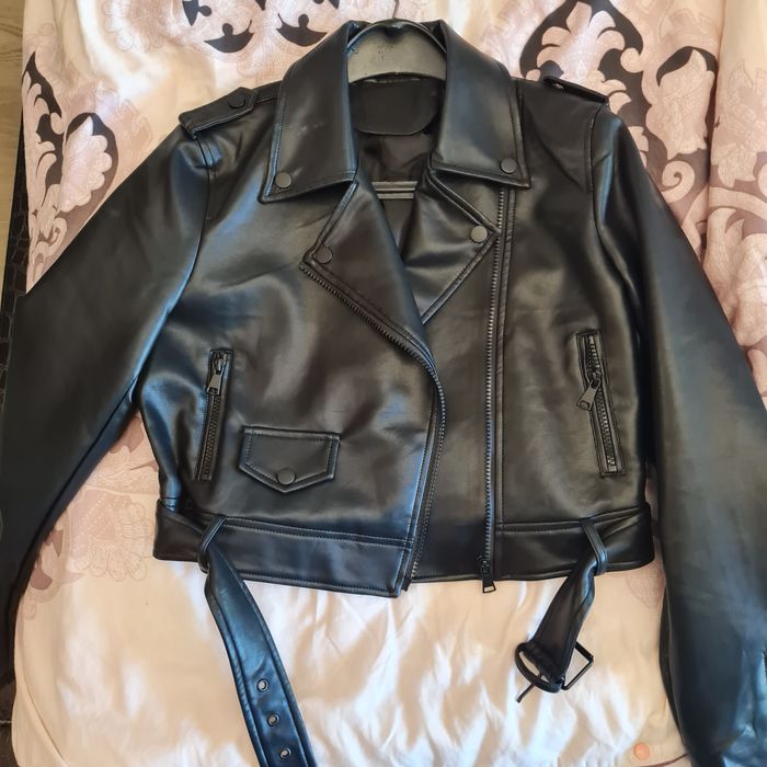 Яке от изкуствена кожа