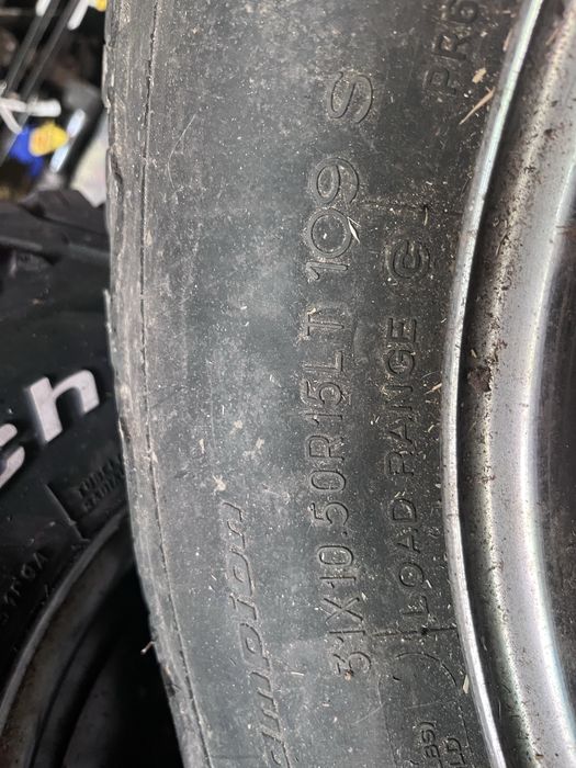 Продавам 4бр гуми 31х10.5R15 с джанти 6х139.7