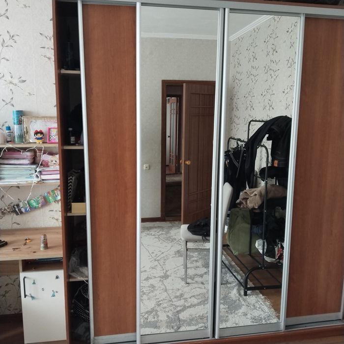 Продам шкаф купе