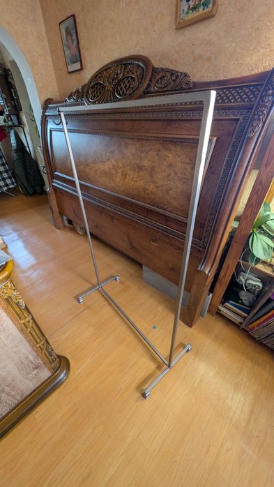 Вешалка напольная