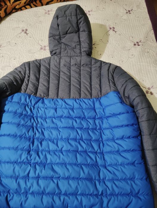 Продавам мъжко зимно яке оригинално на Reebok размер L  за 100лв