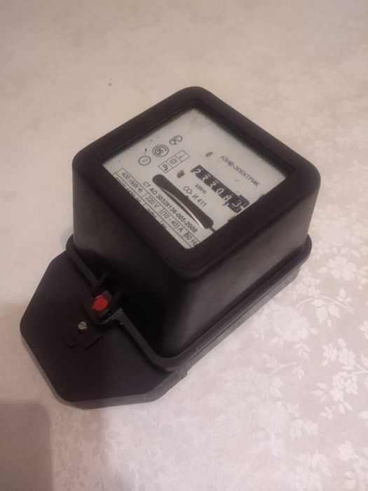 Электросчетчик 220В.