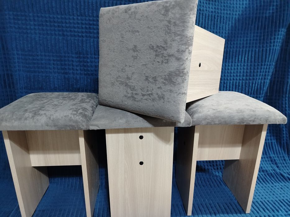 Продам табуретки