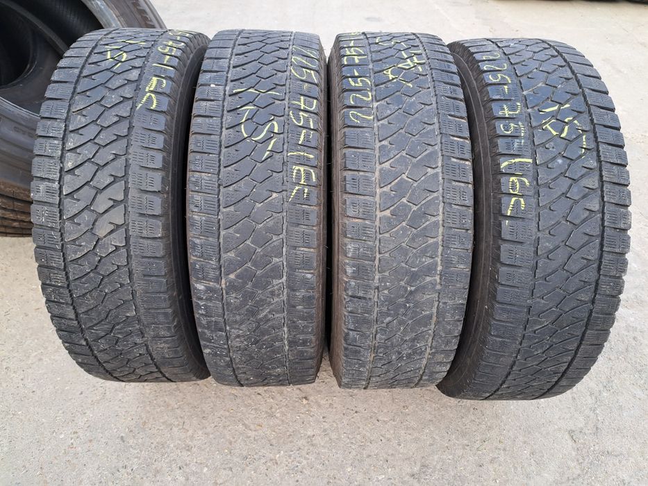 Anvelope de iarna 225-75r16c Bridgestone