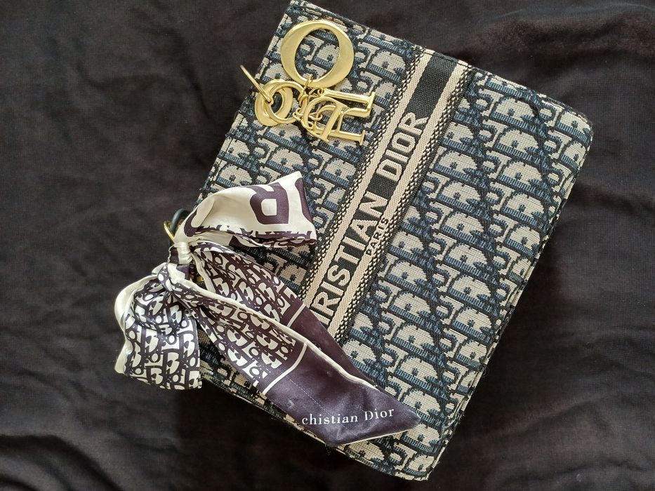 Christian Dior sumka holati ajoyib
