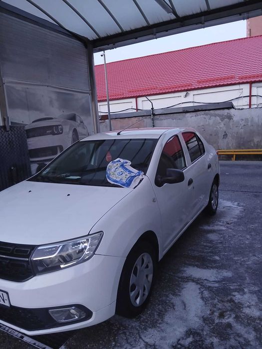 Vand Dacia Logan ALB motor 1.0 benzina+GPL