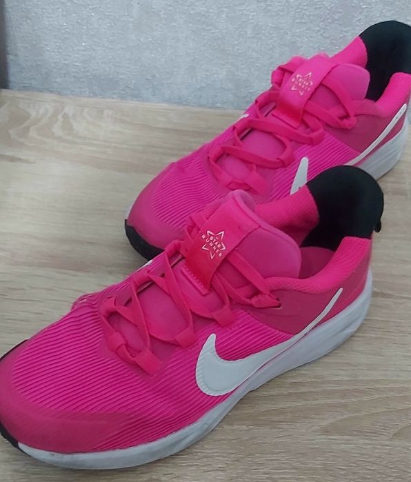 Nike оригинал 33 размер