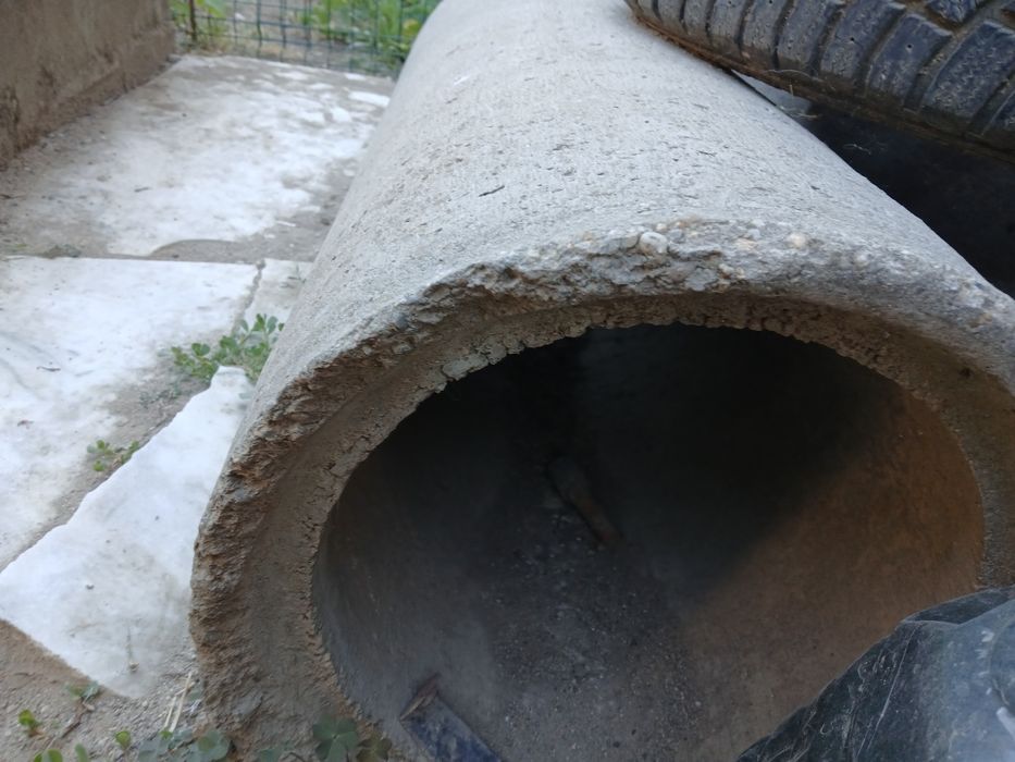 Tuburi fântână stare buna