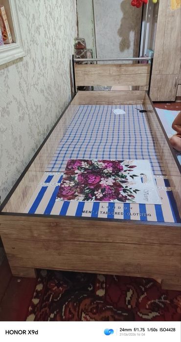 Krovat + shkaf komplekt