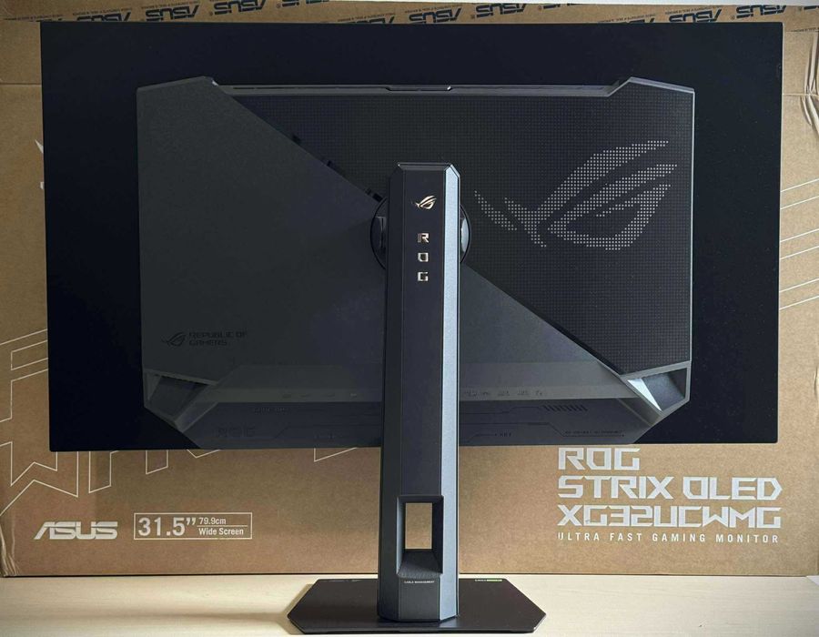 Бартер! ASUS ROG Strix 31.5" 4K Ultra HD WOLED 240/480Hz