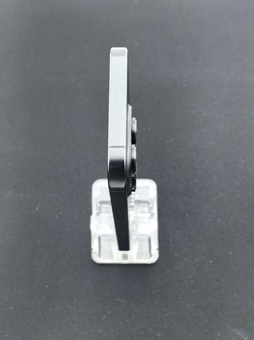 Apple iPhone 16 Pro 128 GB ID-iux119