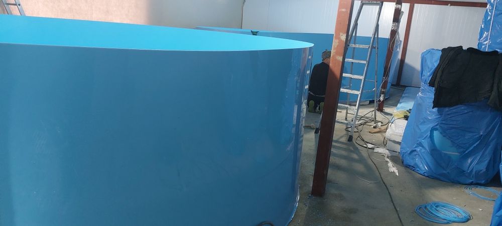 Производим бассейны