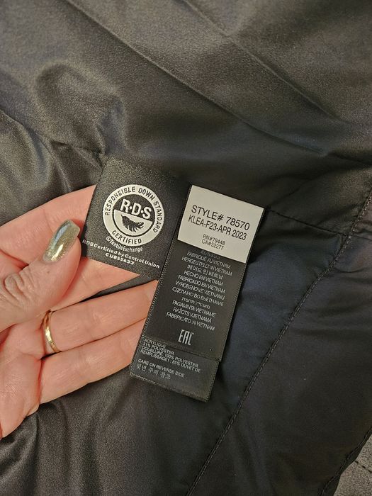 Marmot дълго черно ново яке с 85% патешки пух и 15% пера