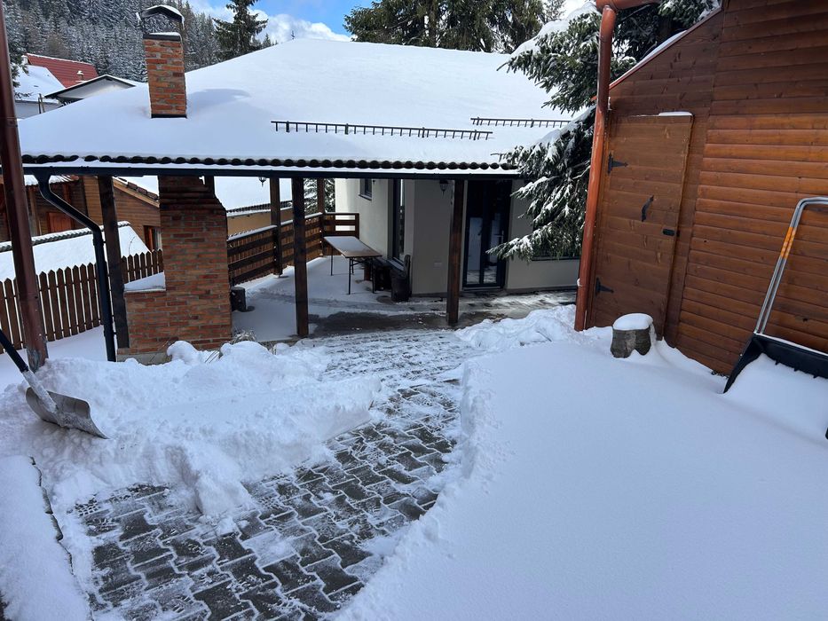 Pensiune de vânzare în Harghita Băi/ 8 camere, wellness