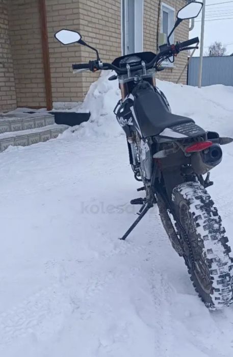 Продам эндуро 250сс