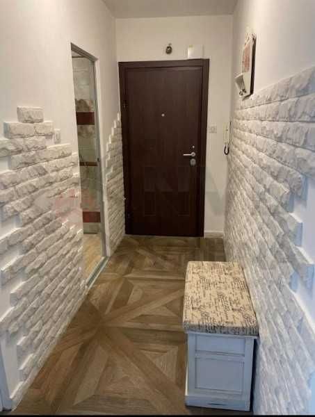 Дава се под наем тристаен апартамент в Чайка! 21891522