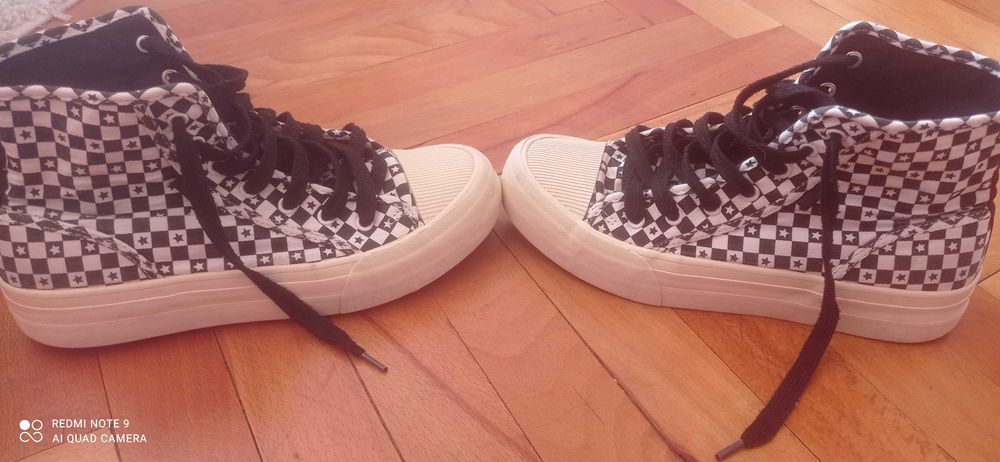 Кецове ZARA 38 черно бяло+ подарък чехли