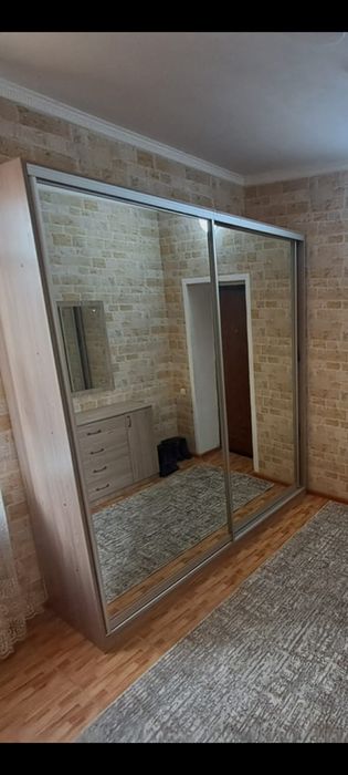 Продам шкаф купе.