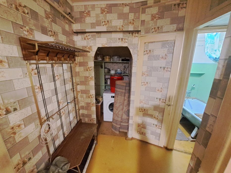 Сдаётся 2 комнатная квартира