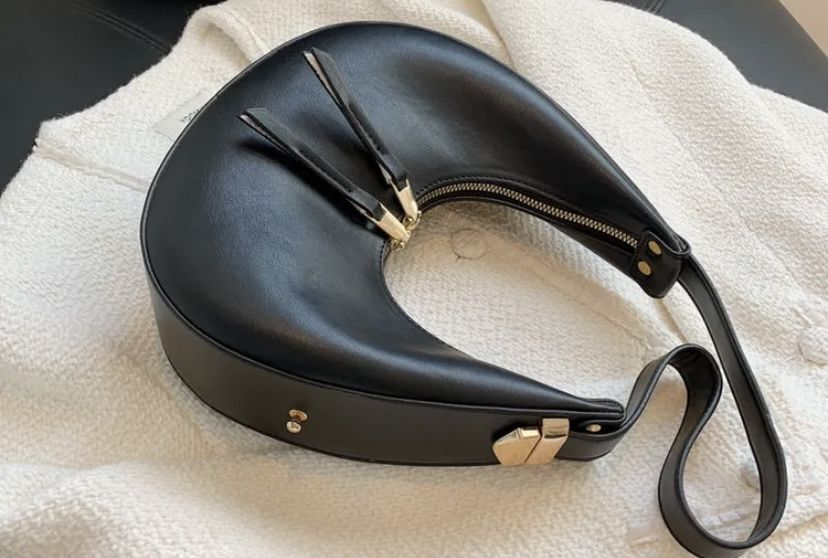 Продам сумку трендовую