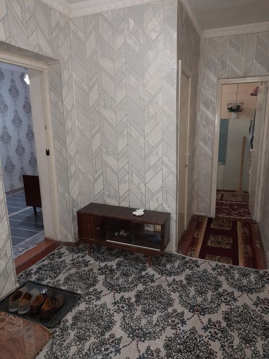 Kvartira sotiladi 3 hona