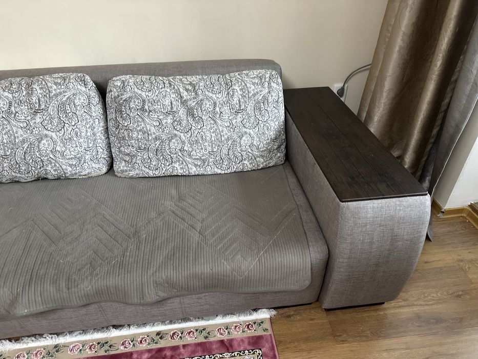 Продам диван 4,5м