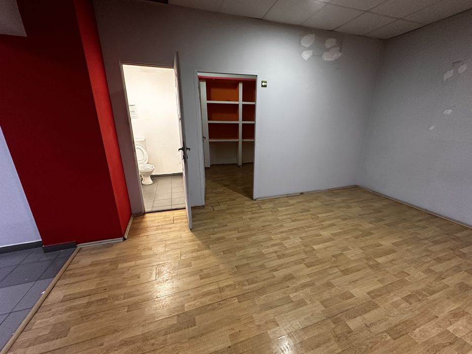 Spatiu de inchiriat 98mp2 Bd. Mihai Viteazul x Str. Crisan