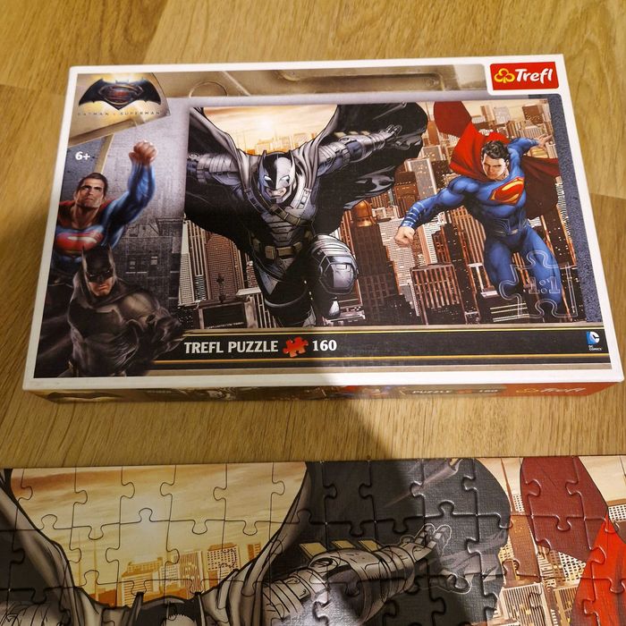 Puzzle-uri in stare foarte buna