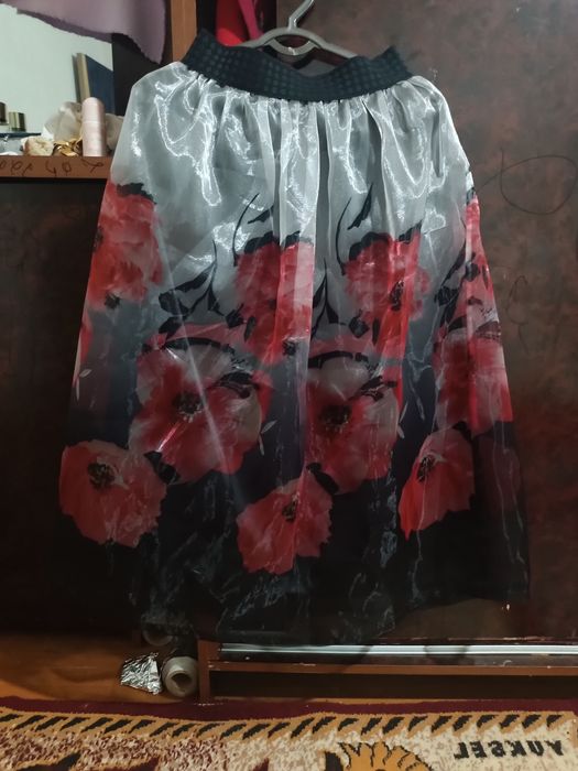 Vecherni yubka kofta