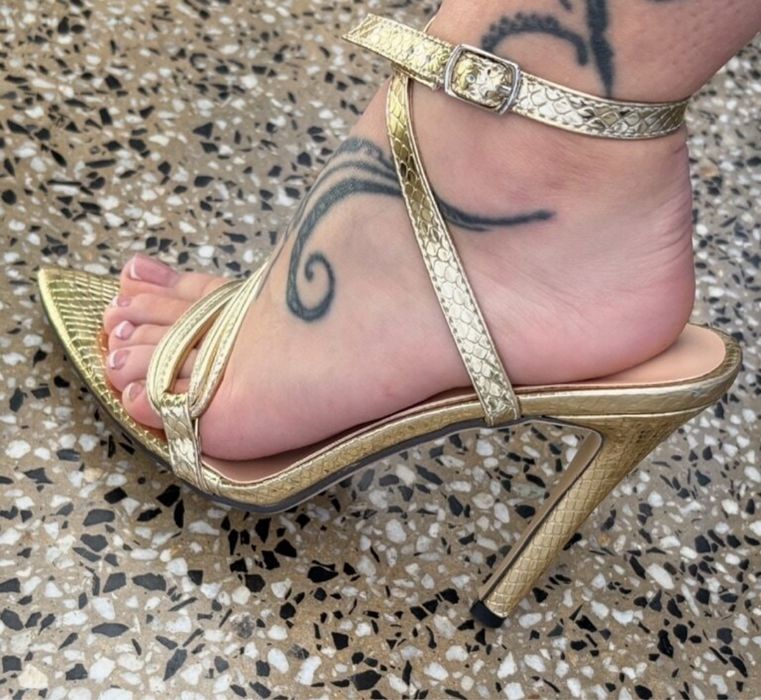 Дамски токчета.