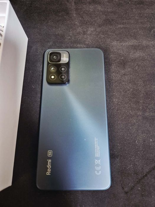 Vând Redmi Note 11 pro plus 5G