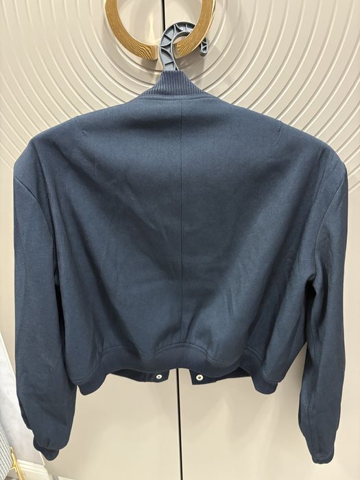 Продам новый бомбер