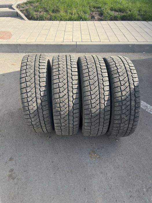 Продам б/у зимние шины 185/70/14